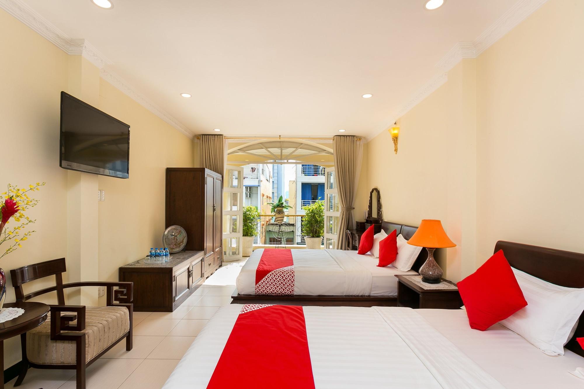 Oyo 113 Horizon Hotel Хошимин Экстерьер фото